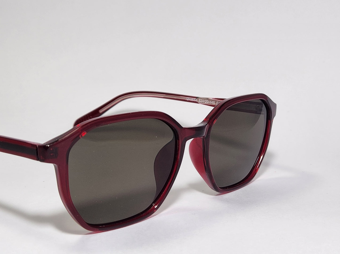 Ruby Mist – Transparent Red Sunglasses (ET-SG01)