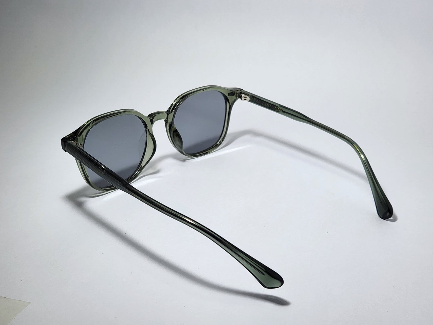 Forest Round – Green & Gray Round Sunglasses (ET-SG05)