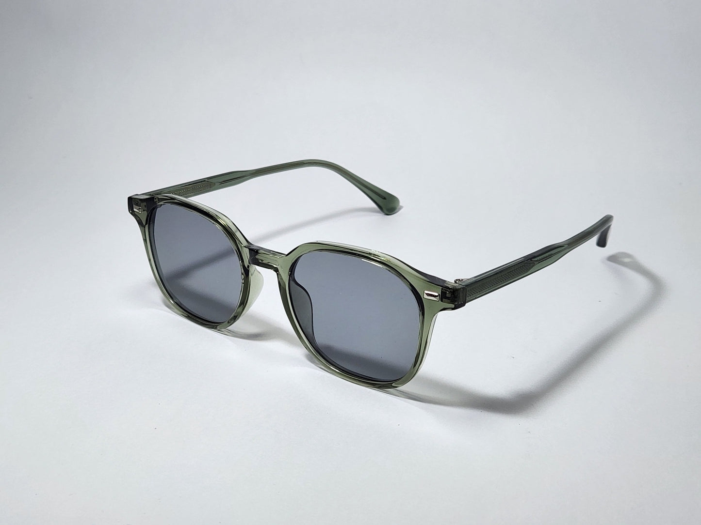 Forest Round – Green & Gray Round Sunglasses (ET-SG05)
