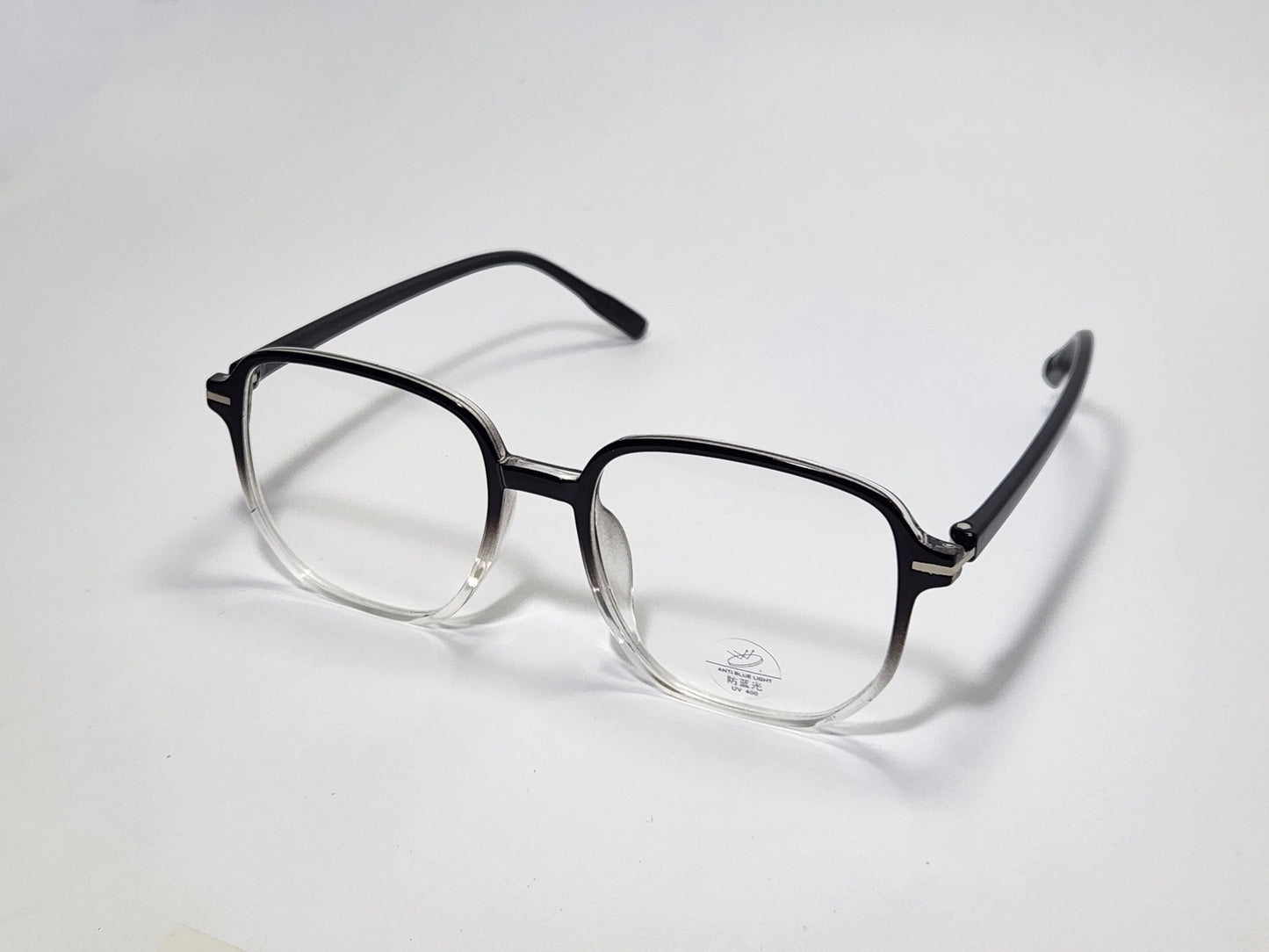 Monochrome Magic – Black & White Polygon Frames (ET-OP07)