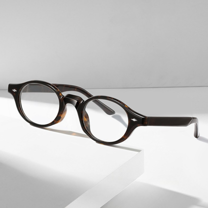 Tortoise Muse – Retro Oval Eyeglasses (ET-OP68)