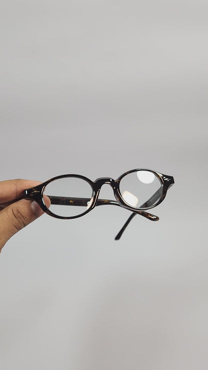 Tortoise Muse – Retro Oval Eyeglasses (ET-OP68)